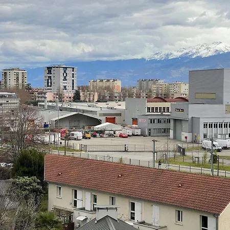 Alpes Nest -duplex 2 3 Lits Parking Gratuit Clim Mobile