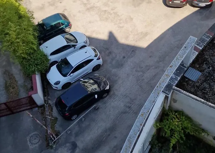 Magnifique Duplex Avec 2 Et Parking Gratuit شقة *