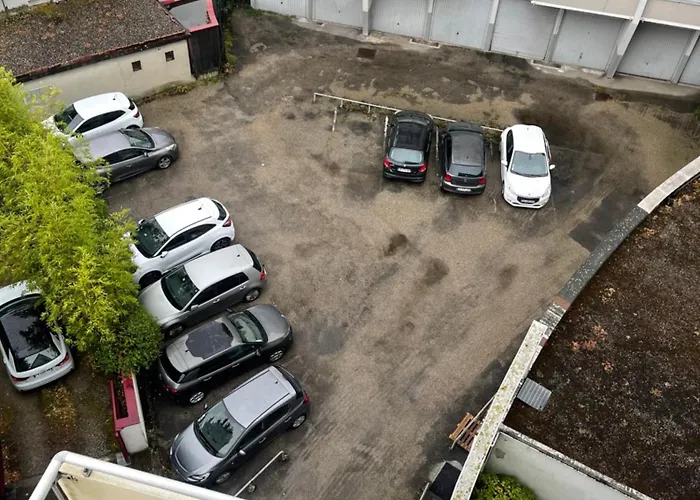 Magnifique Duplex Avec 2 Et Parking Gratuit *