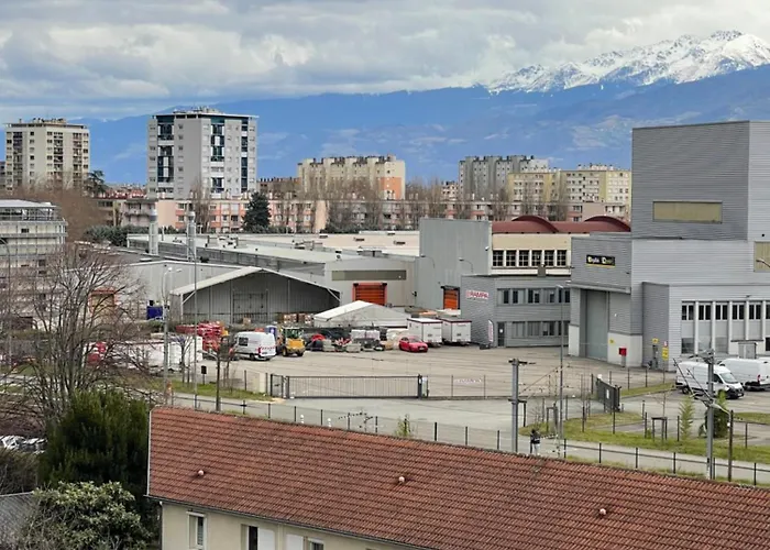 Magnifique Duplex Avec 2 Et Parking Gratuit